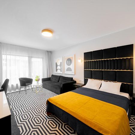 Lulu Apartments - Rosa - Studio Hotelowe Z Klimatyzacja I Konsola Ps4 - Solny Resort Kołobrzeg Esterno foto